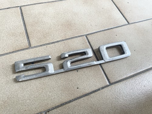 Bmw 520 logo sigla - bmw,