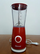 Frullatore elettrico Girmi funzionamento Pulse con 4 lame. Facile da pulire!