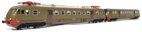 Vitrains 1143 ale 840 - vitrains, le