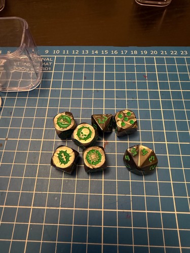 Official bloodbowl dice - dice, set