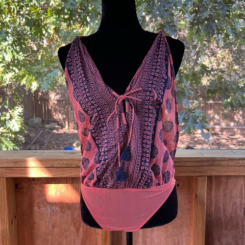 Body free people intimally - free,