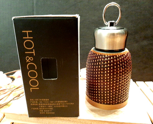 Mini thermos bambù rattan