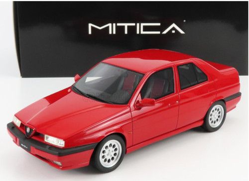 Alfa romeo 155 q4 - 1/18,