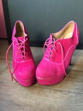 Scarpe tacchi fucsia con