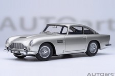 Modellino auto Aston Martin