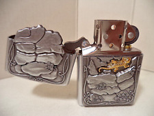 ZIPPO ACCENDINO LIGHTER  LIZARD ROCK  CON PLACCA  2007  BELLISSIMO  NUOVO