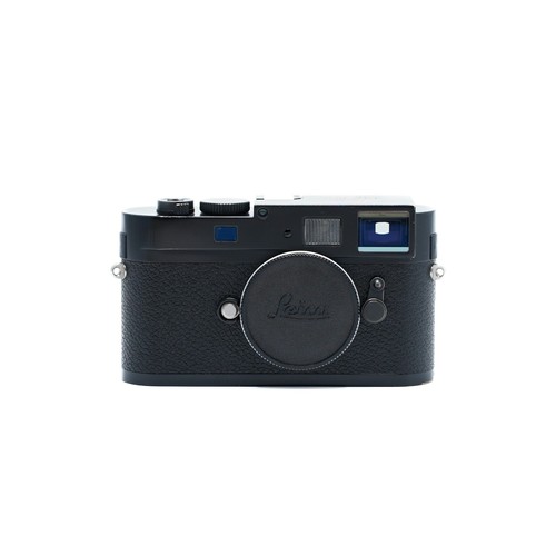 Leica store - m9-p,