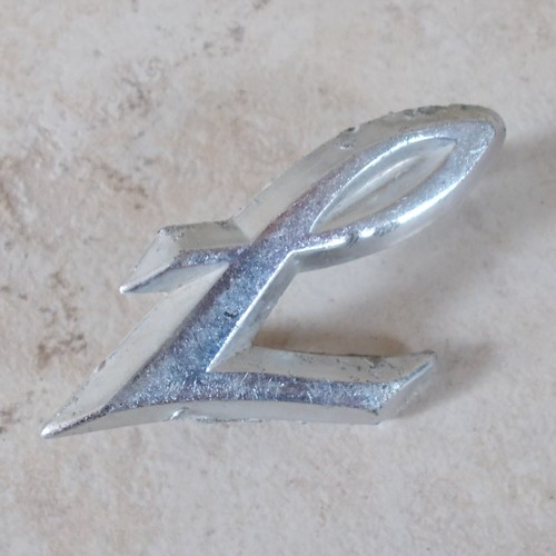 Ancien insigne emblème - , logo