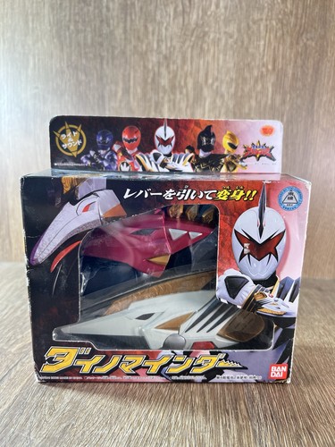 Power rangers dino - rangers, thunder