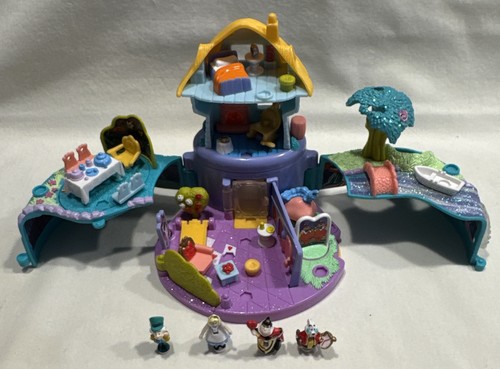 Disney alice nel - alice, paese