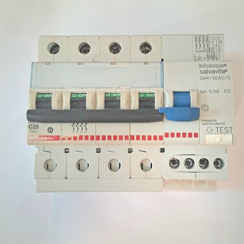 Interruttore magnetotermico - interruttore,