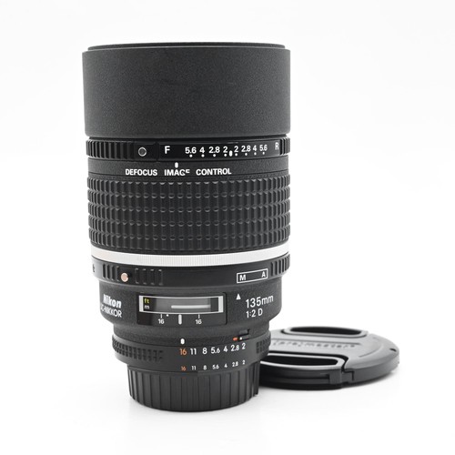 Nikon nikkor 135 d - f2,