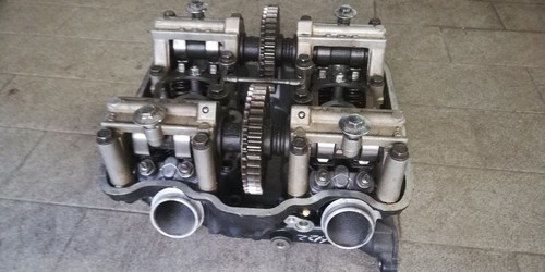 Testata ricambi honda vfr - x,