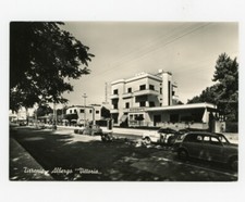 Tirrenia Albergo Vittoria Auto Cartolina Viaggiata 1962 Toscana