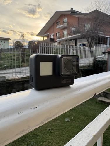Gopro hero 2018 - gopro,