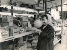 1958 ROVIGO Corso del Popolo bancarella giocattoli Mercato Foto Correggioli