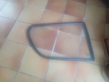 VETRO FISSO LATERALE POSTERIORE DX  FIAT 600 +Guarnizione 