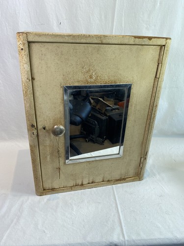 Armadio murale vintage - armadio,