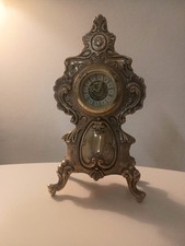 Orologio da tavolo, piccola parigina in ottone. Orologio da camino. 