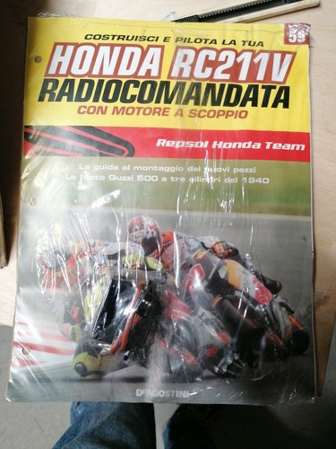 Costruisci honda rc211v - costruisci,