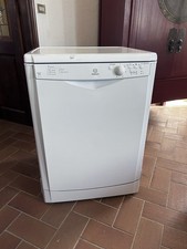 Lavastoviglie Indesit DFG 151