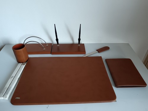 Set scrivania similpelle - da,