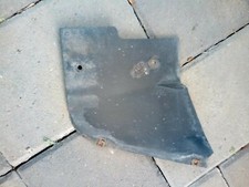 Riparo Passaruota sx posteriore paraurti Volvo 480 1994