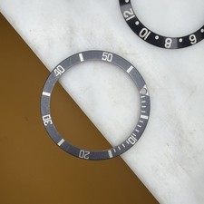 Genuine Rolex Submariner 16800