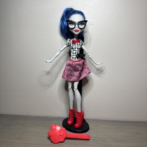 Monster high ghoulia - high, yelps