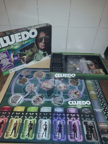 Cluedo top secret hasbro - -,