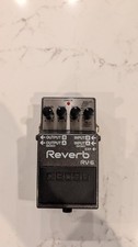 Boss RV-6 Pedale per chitarra