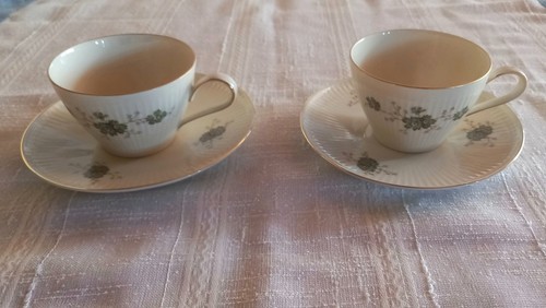 Set tazze con piattini - tazze,
