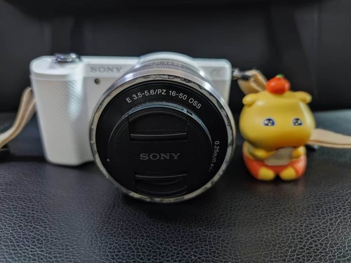 Sony a5000 alfa 5000 bianca