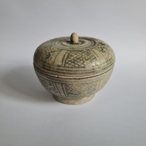 1500 thai sawankhalok - ,