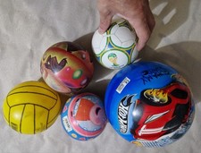 - Set Di 4 Mini Palloni gonfiabili per Bambini + 1 Pallone Hotwheels Più Grande
