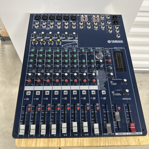 Yamaha mg124cx console mixer - yamaha,