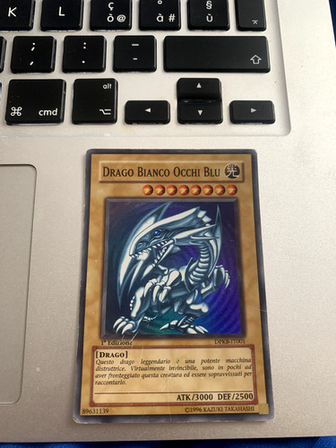 Drago bianco occhi blu - drago,