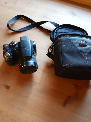 Finepix s4000 mega pixel - pixel, s