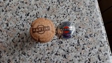 Tappo Di Metallo E Sughero Martini Asti Spumante Dolce