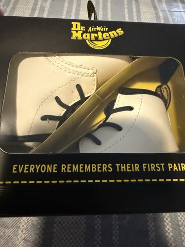 Martens first pair - dr.,