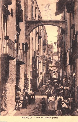 Napoli via di basso porto - #,