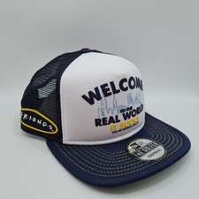 Cappellino snapback regolabile