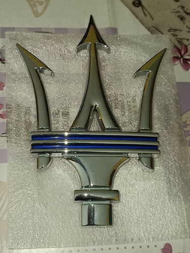 Maserati tridente logo sigla - maserati,
