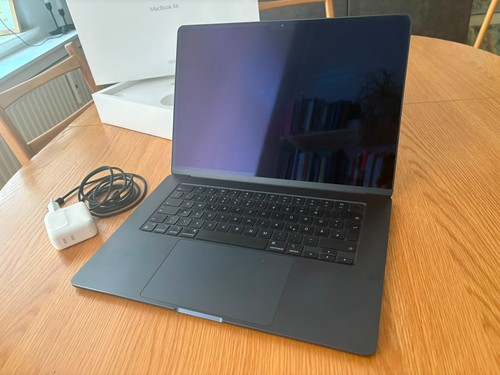 Apple macbook air m2 - air, 15,3"