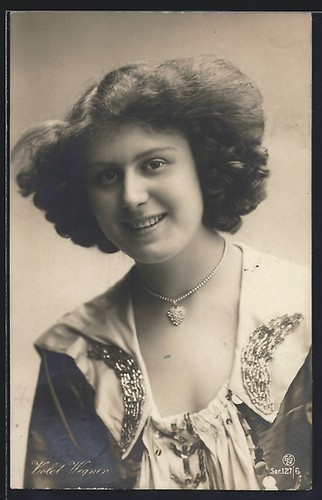 Attrice violet wegner con - wegner,