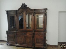 Credenza con vetrina da soggiorno in noce - primi '900