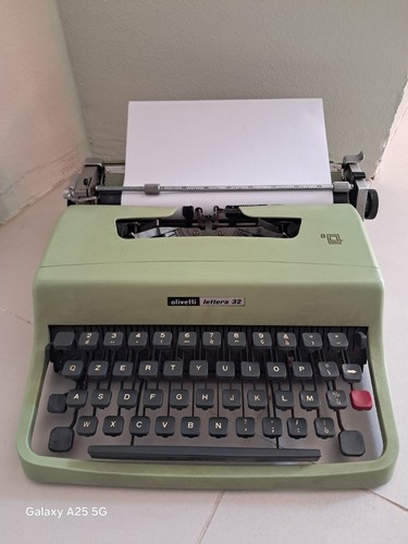 Olivetti lettera green - olivetti,