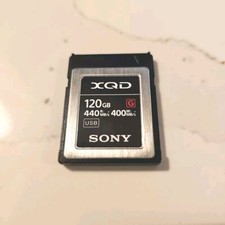 Scheda di memoria Sony 120 GB serie G XQD (W: 400 MB/s R: 440 MB/s)