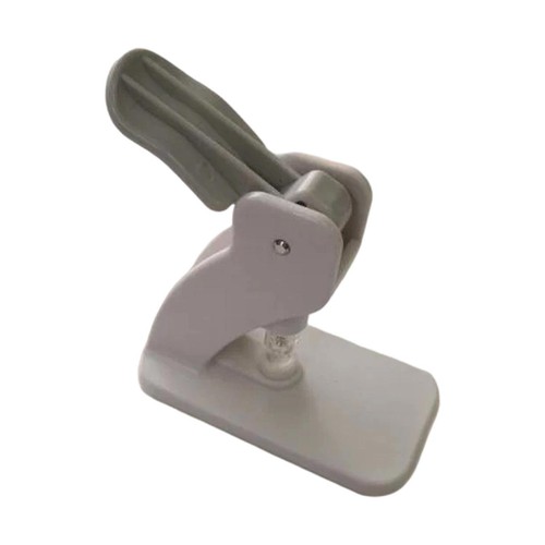 Pinza per bottoni automatici