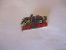 PINS  VOITURE AUTO CAR FORD 1932
